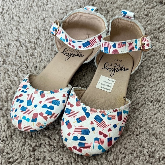Monkey Feet Leather Americana 4th Of July Scalloped Toddler Flats - Picture 1 of 6